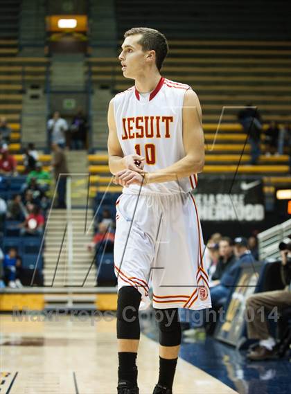 Thumbnail 1 in Jesuit vs. Newark Memorial (MaxPreps MLK Classic) photogallery.