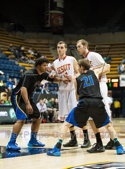Thumbnail 2 in Jesuit vs. Newark Memorial (MaxPreps MLK Classic) photogallery.