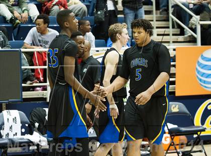 Thumbnail 3 in Jesuit vs. Newark Memorial (MaxPreps MLK Classic) photogallery.