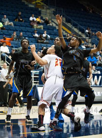 Thumbnail 3 in Jesuit vs. Newark Memorial (MaxPreps MLK Classic) photogallery.