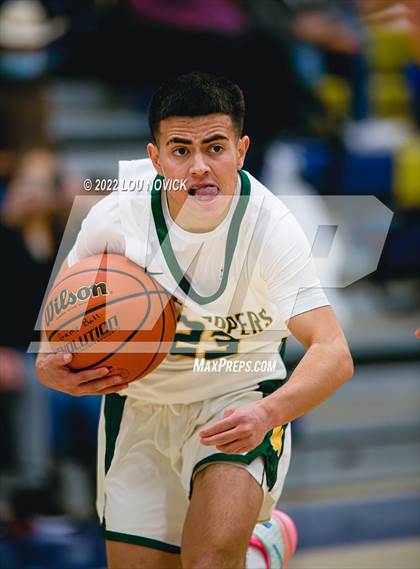 Thumbnail 3 in Valencia vs. Los Alamos (Capital City Tournament) photogallery.
