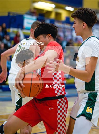 Thumbnail 2 in Valencia vs. Los Alamos (Capital City Tournament) photogallery.