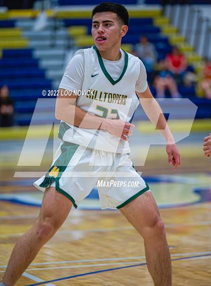 Thumbnail 3 in Valencia vs. Los Alamos (Capital City Tournament) photogallery.