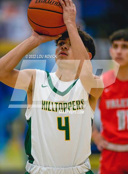 Thumbnail 2 in Valencia vs. Los Alamos (Capital City Tournament) photogallery.