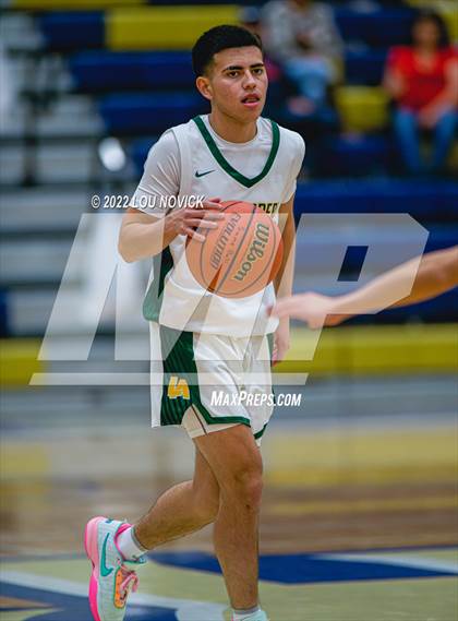 Thumbnail 3 in Valencia vs. Los Alamos (Capital City Tournament) photogallery.