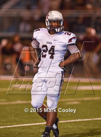 Thumbnail 1 in Cameron Yoe @ China Spring photogallery.