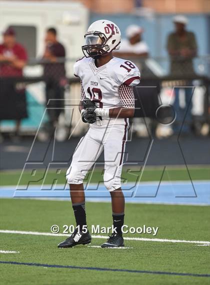 Thumbnail 2 in Cameron Yoe @ China Spring photogallery.