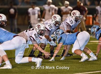 Thumbnail 3 in Cameron Yoe @ China Spring photogallery.