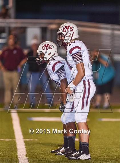 Thumbnail 3 in Cameron Yoe @ China Spring photogallery.