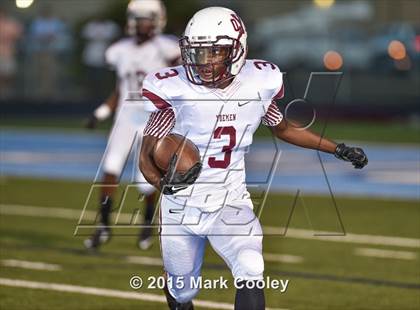 Thumbnail 1 in Cameron Yoe @ China Spring photogallery.