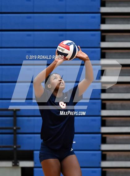 Thumbnail 1 in Frisco @ Sachse (Garland ISD Tournament) photogallery.
