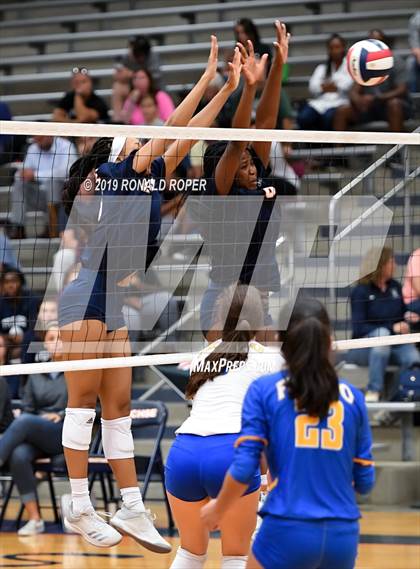 Thumbnail 1 in Frisco @ Sachse (Garland ISD Tournament) photogallery.