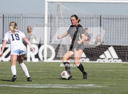 Thumbnail 3 in Lone Peak vs. Layton (UHSAA 6A Semifinal) photogallery.