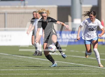 Thumbnail 2 in Lone Peak vs. Layton (UHSAA 6A Semifinal) photogallery.