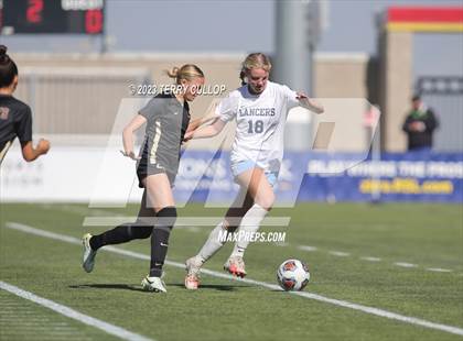 Thumbnail 3 in Lone Peak vs. Layton (UHSAA 6A Semifinal) photogallery.