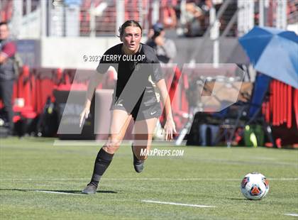 Thumbnail 2 in Lone Peak vs. Layton (UHSAA 6A Semifinal) photogallery.
