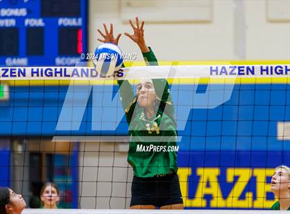 Thumbnail 1 in Redmond @ Hazen photogallery.