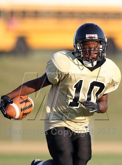 Thumbnail 3 in Munford @ Dyersburg photogallery.