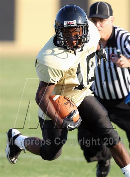 Thumbnail 1 in Munford @ Dyersburg photogallery.