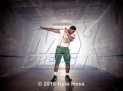 Thumbnail 2 in Grayson (2016 Preseason Top 25 Early Contenders Photo Shoot)  photogallery.