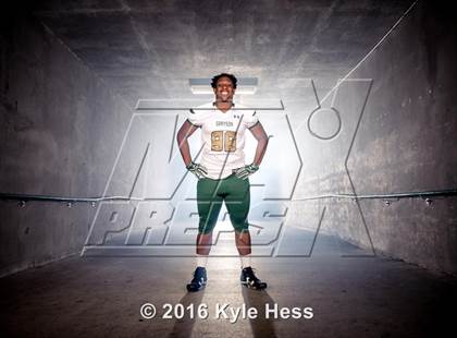 Thumbnail 2 in Grayson (2016 Preseason Top 25 Early Contenders Photo Shoot)  photogallery.