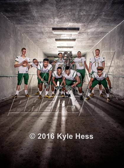 Thumbnail 1 in Grayson (2016 Preseason Top 25 Early Contenders Photo Shoot)  photogallery.
