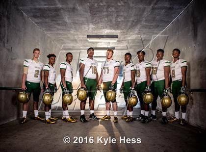 Thumbnail 2 in Grayson (2016 Preseason Top 25 Early Contenders Photo Shoot)  photogallery.