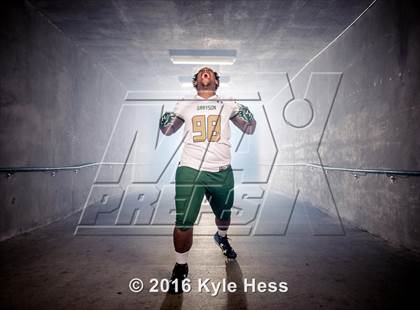Thumbnail 1 in Grayson (2016 Preseason Top 25 Early Contenders Photo Shoot)  photogallery.