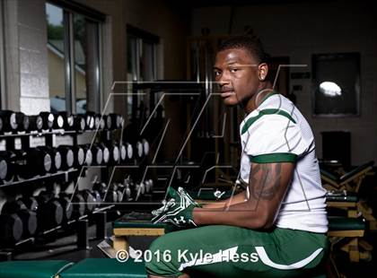 Thumbnail 3 in Grayson (2016 Preseason Top 25 Early Contenders Photo Shoot)  photogallery.