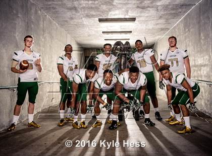 Thumbnail 2 in Grayson (2016 Preseason Top 25 Early Contenders Photo Shoot)  photogallery.