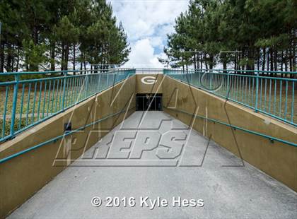 Thumbnail 1 in Grayson (2016 Preseason Top 25 Early Contenders Photo Shoot)  photogallery.