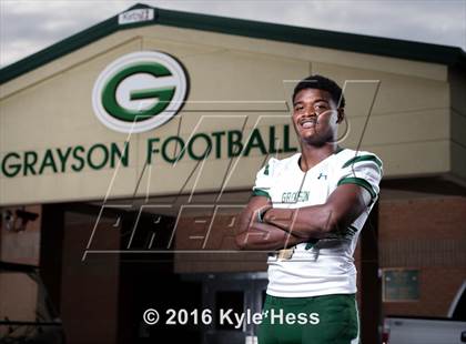 Thumbnail 1 in Grayson (2016 Preseason Top 25 Early Contenders Photo Shoot)  photogallery.