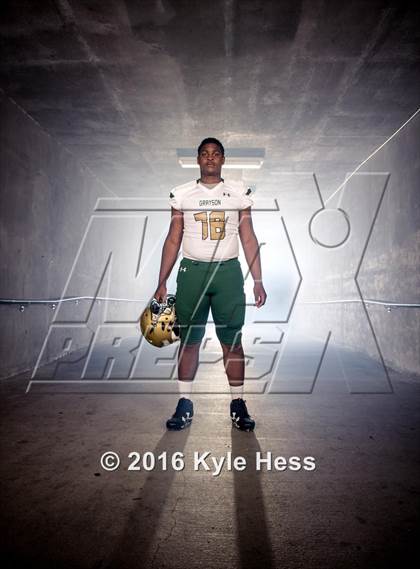 Thumbnail 2 in Grayson (2016 Preseason Top 25 Early Contenders Photo Shoot)  photogallery.