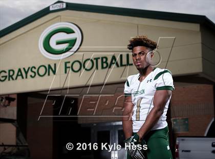 Thumbnail 1 in Grayson (2016 Preseason Top 25 Early Contenders Photo Shoot)  photogallery.