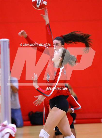 Thumbnail 1 in Mater Dei @ Redondo Union  photogallery.
