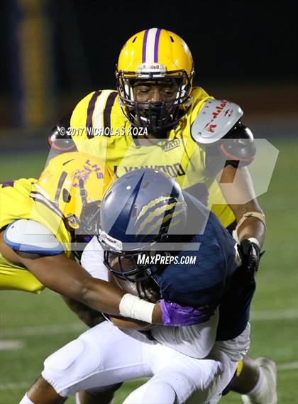Thumbnail 3 in Lynwood vs. Warren photogallery.