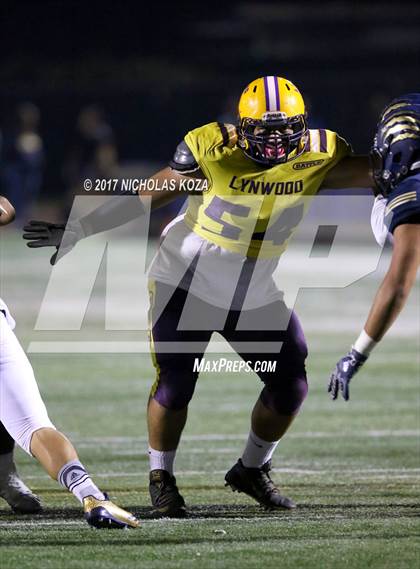 Thumbnail 2 in Lynwood vs. Warren photogallery.
