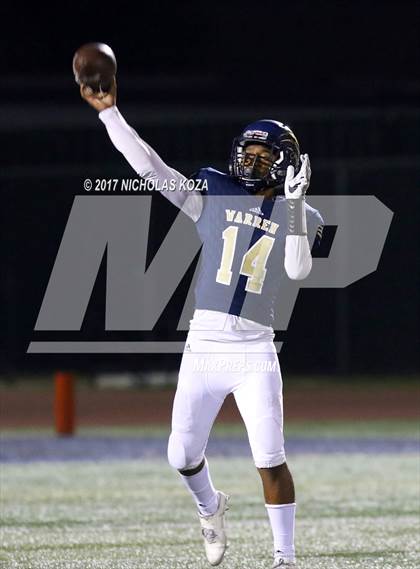 Thumbnail 1 in Lynwood vs. Warren photogallery.