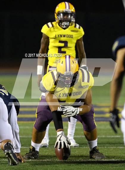 Thumbnail 1 in Lynwood vs. Warren photogallery.
