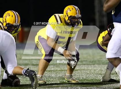 Thumbnail 2 in Lynwood vs. Warren photogallery.