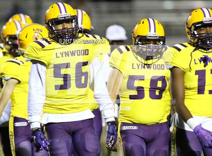 Thumbnail 3 in Lynwood vs. Warren photogallery.