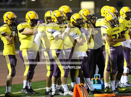 Thumbnail 3 in Lynwood vs. Warren photogallery.
