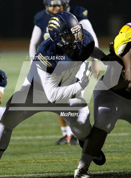 Thumbnail 2 in Lynwood vs. Warren photogallery.