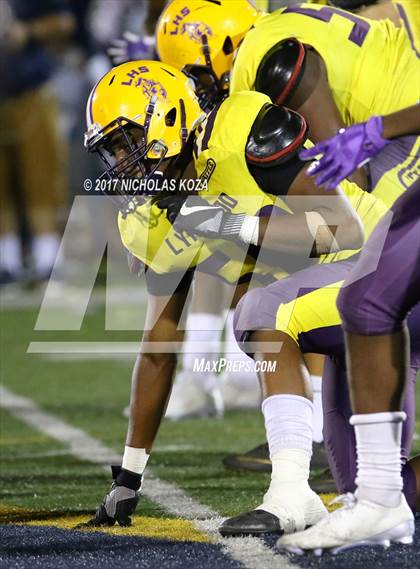 Thumbnail 1 in Lynwood vs. Warren photogallery.