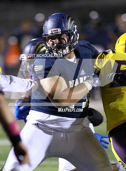 Thumbnail 3 in Lynwood vs. Warren photogallery.