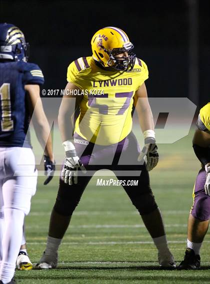 Thumbnail 1 in Lynwood vs. Warren photogallery.