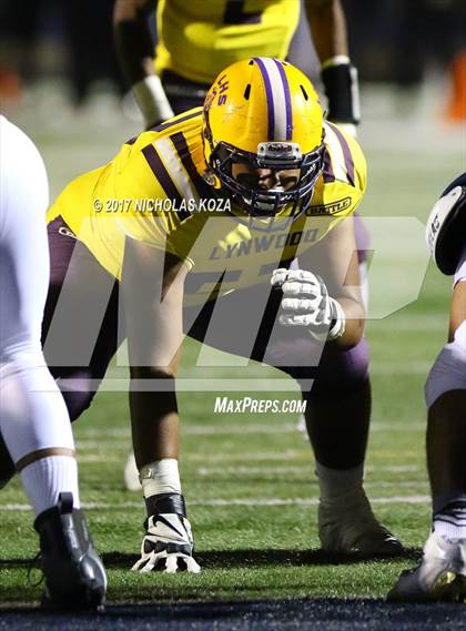 Thumbnail 1 in Lynwood vs. Warren photogallery.