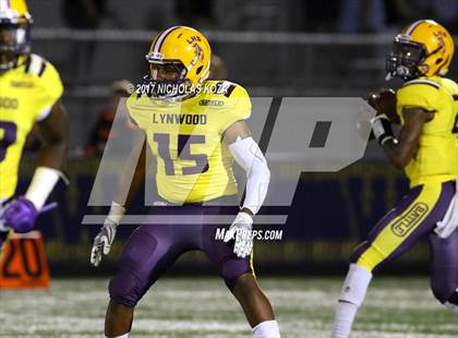 Thumbnail 3 in Lynwood vs. Warren photogallery.