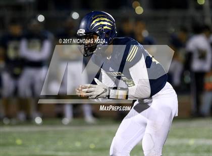 Thumbnail 3 in Lynwood vs. Warren photogallery.