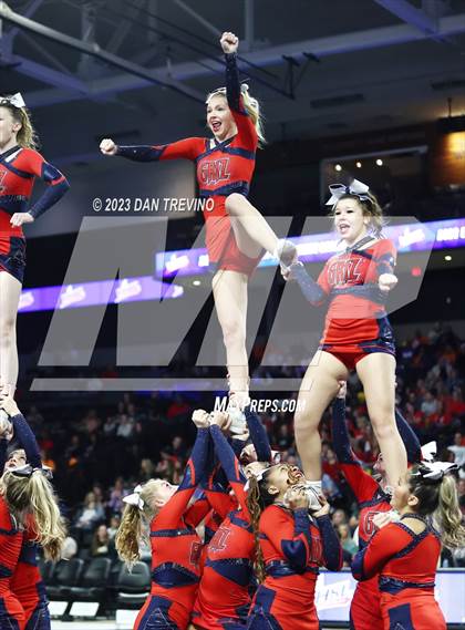 Thumbnail 3 in VHSL State Cheer Competition (Class 6) photogallery.
